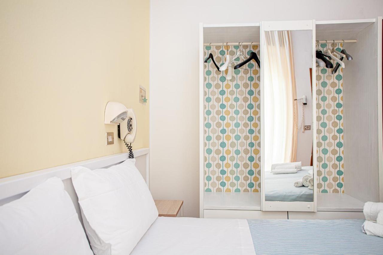 Piccolo Hotel Kursaal Чезенатико Экстерьер фото